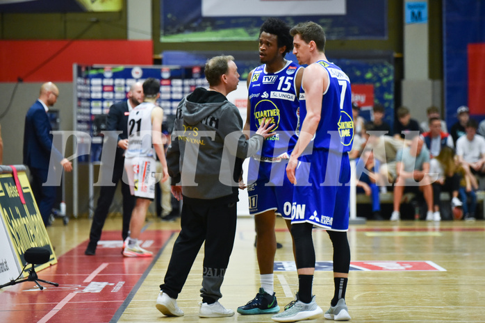 Basketball Superliga 2021/22, 
Viertelfinale Spiel 4, Flyers Wels vs Swans Gmunden