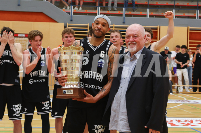 Basketball Zweite Liga 2024/25, Playoffs, Finale Spiel 3 Mistelbach Mustangs vs. Wörthersee Piraten
Basketball Zweite Liga 2024/25, Playoffs, Finale Spiel 3 Mistelbach Mustangs vs. Wörthersee Piraten