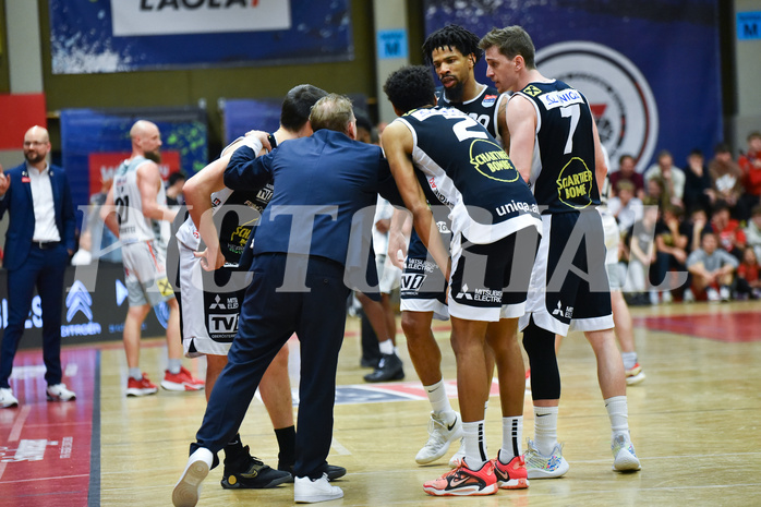 Win2Day Basketball Superliga 2022/23, Playoff,
Semifinale Spiel 2, Flyers Wels vs Swans Gmunden,