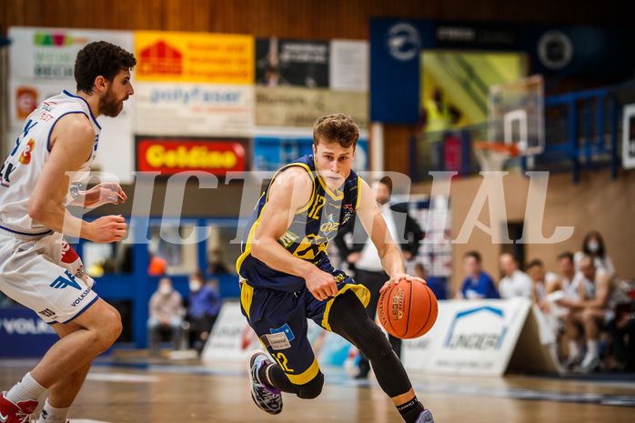 Basketball, bet-at-home Basketball Superliga 2021/22, Platzierungsrunde Spiel 8, Oberwart Gunners, UBSC Graz, Lukas Simoner (12)