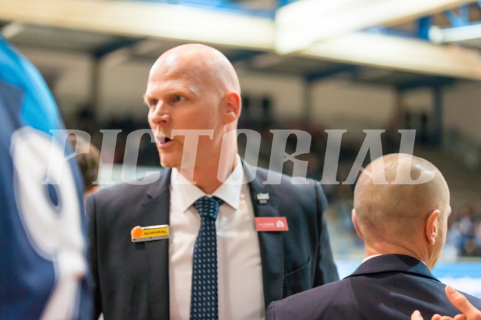 Basketball, ABL 2017/18, Grunddurchgang 15.Runde, Oberwart Gunners, Kapfenberg Bulls, Mike COFFIN (Headcoach)