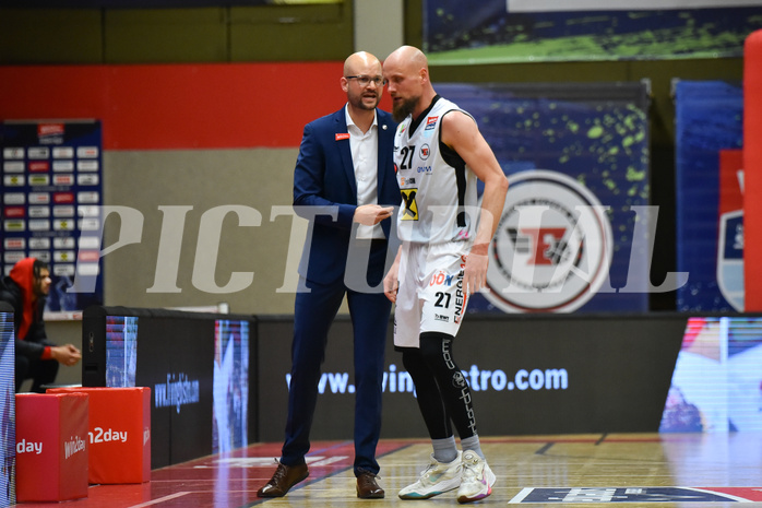 Basketball Superliga 2021/22, Viertelfinale Spiel 2, Flyers Wels vs Swans Gmunden