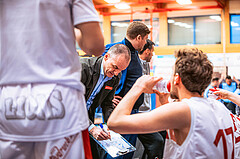 Basketball, Win2Day Superliga 2022/23, 6. Qualifikationsrunde, Traiskirchen Lions, BBC Nord Dragonz, Radomir Mijanovic (Head Coach)