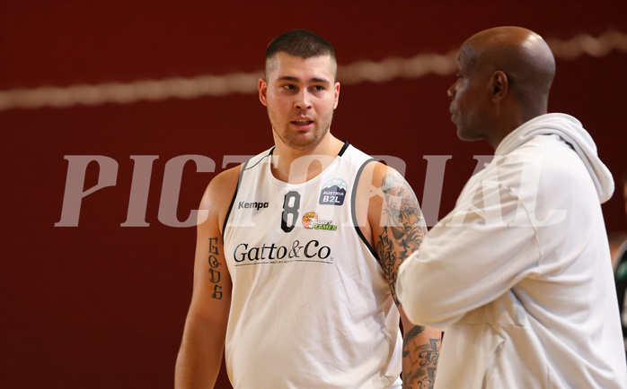 Basketball Zweite Liga 2022/23, Grunddurchgang 8.Runde Basket Flames vs. Raiders Tirol


