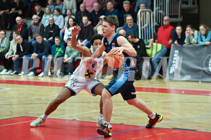 Basketball, Superliga 2023/24, Grunddurchgang 22. Runde, Flyers Wels vs. Vienna Timberwolves,