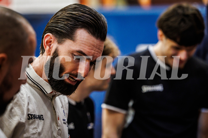 Basketball, win2day Basketball Superliga 2024/25, Grunddurchgang 20.Runde, Traiskirchen Lions, BBC Nord Dragonz, Felix Jambor (Head Coach)