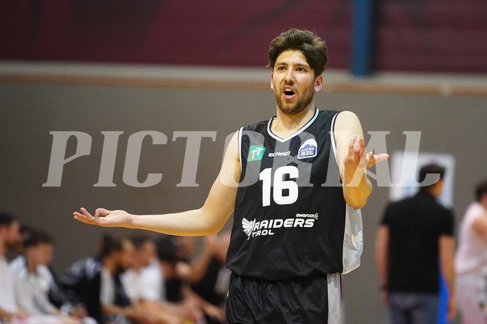 Basketball 2. Liga 2022/23, Semifinale Spiel 2 , Guessing vs. Tirol


