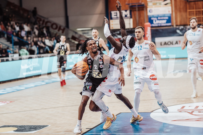 Basketball, Basketball Superliga 2023/24, Gunddurchgang 9. Runde, Oberwart Gunners, Flyers Wels, Terell Allen (2), Jonathan Knessl (12), Munis Tutu (10)