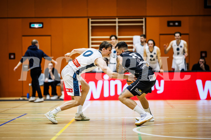 Basketball, Basketball Zweite Liga 2024/25, Grunddurchgang 11.Runde, Vienna Timberwolves, Mattersburg Rocks, Valentin Siegmund (0), Petar Zivkovic (8)