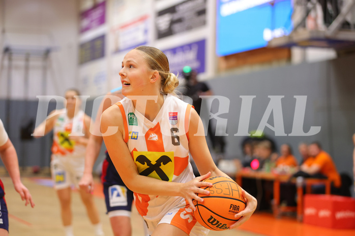 Basketball Damen Superliga 2023/24, Grunddurchgang Spiel 4 BK Duchess Klosterneuburg vs. SKN St.Pölten


