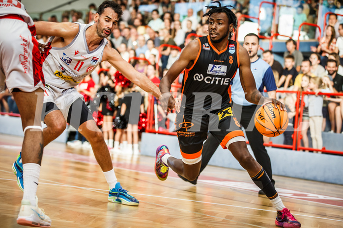 Basketball, win2day Basketball Superliga 2023/24, Grunddurchgang 1.Runde, Traiskirchen Lions, Fürstenfeld Panthers, Dylan Causwell (8)