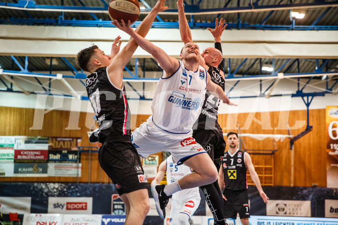 Basketball, bet-at-home Basketball Superliga 2020/21, Platzierungsrunde, 5. Runde, Oberwart Gunners, Flyers Wels, Sebastian Käferle (7)