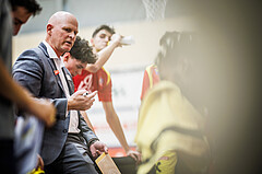 Basketball, Win2Day Superliga 2023/24, Grunddurchgang 4.Runde, SKN St. Pölten, Gmunden Swans, Mike Coffin (Head Coach)