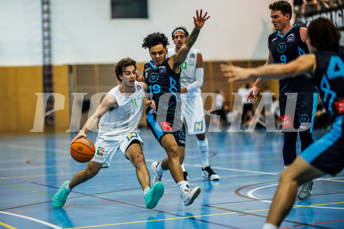 Basketball, Basketball Zweite Liga 2024/25, Grunddurchgang 13.Runde, UDW Alligators, Vienna Timberwolves, Simon Marek (11), Dean-Leon Cantor (19)
