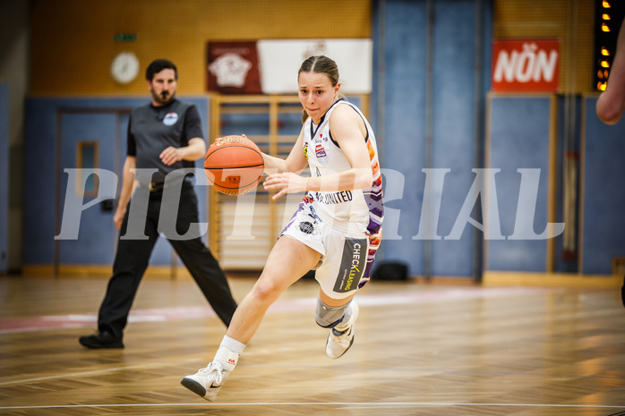 Basketball, win2day Damen Basketball Superliga 2021/22, Finale Spiel 2, BK Duchess, Vienna United, Zoe Sonvilla (4)