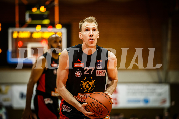 Basketball, Basketball Austria, Cup Final Four 2021/22 
Herren Cupfinale, BC GGMT Vienna, Oberwart Gunners, Adin Vrabac (27)