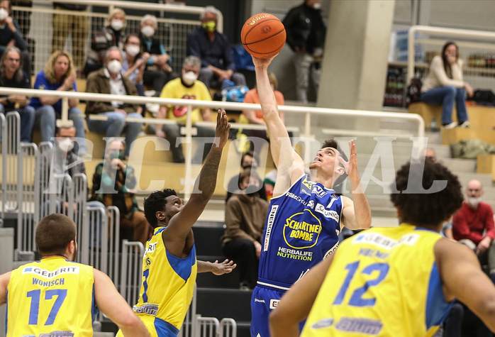 Basketball Superliga 2021/22, 5.Plazierungsrunde SKN St.Pölten vs. Gmunden Swans