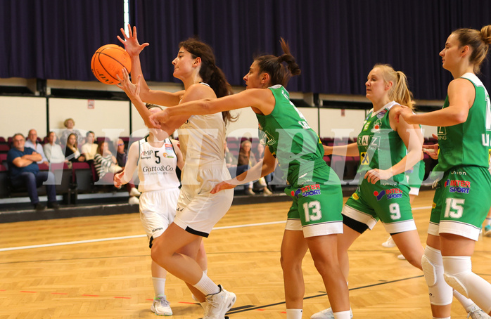 Basketball Damen Superliga 2022/23, Grunddurchgang 1.Runde Basket Flames vs. UBI Graz