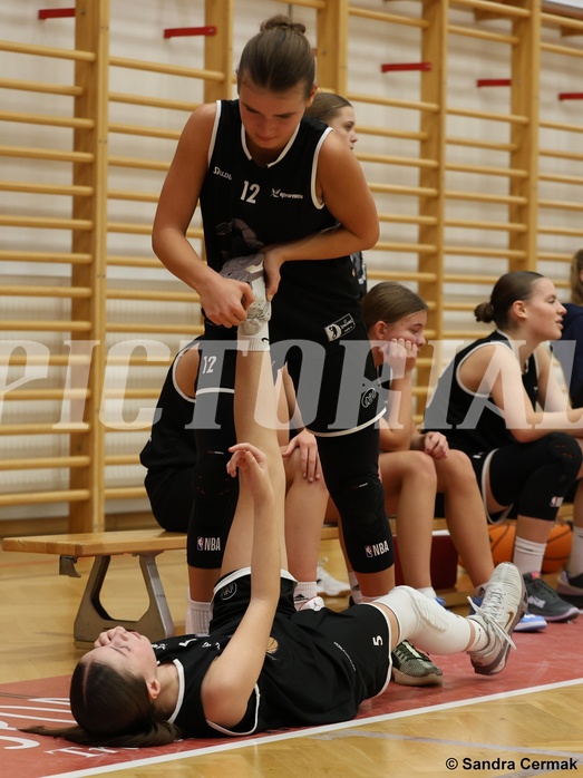 Basketball Superliga 2024/25, SLWU14 Traiskirchen Lionesses vs. ATUS Gratkorn Scorpions


