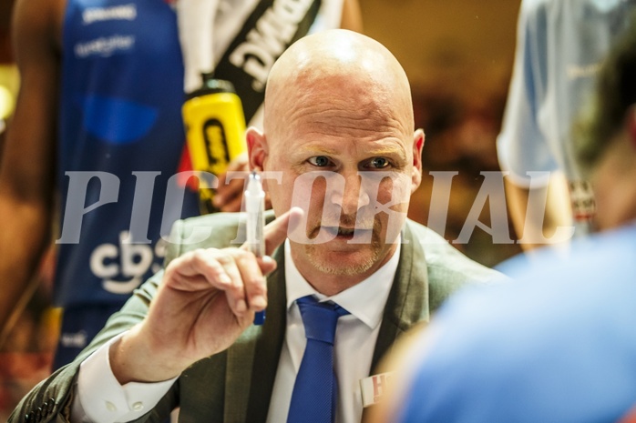 Basketball, ABL 2018/19, Grunddurchgang 9.Runde, Traiskirchen Lions, Kapfenberg Bulls, Mike Coffin (Head Coach)