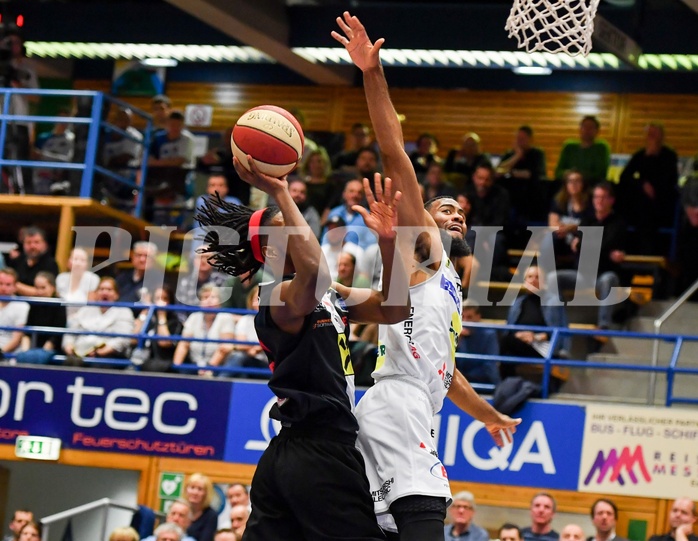 8 Basketball ABL 2017/18 CUP HF Gmunden Swans vs Flyers Wels