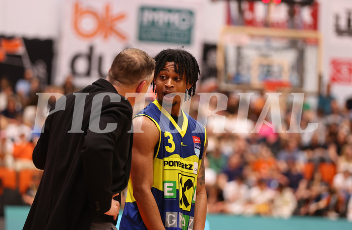Basketball Superliga 2023/24, Playoff, Semifinale Spiel 1 Klosterneuburg Dukes vs. UBSC Graz


