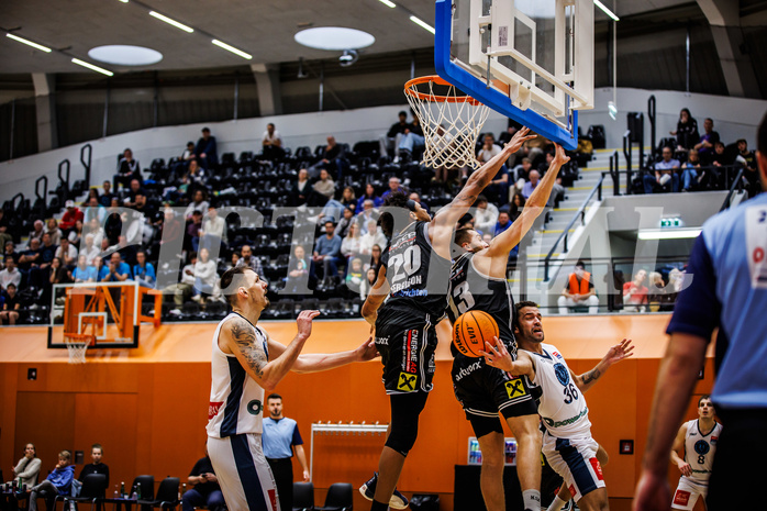 Basketball, Basketball Austria Cup 2023/24, Achtelfinale Spiel 2, Vienna Timberwolves, Flyers Wels, Oscar Schmit (36)