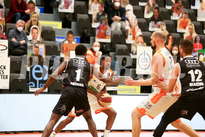 Basketball Superliga 2020/21, 6. Plazierungsrunde Klosterneuburg Dukes vs. Flyers Wels


