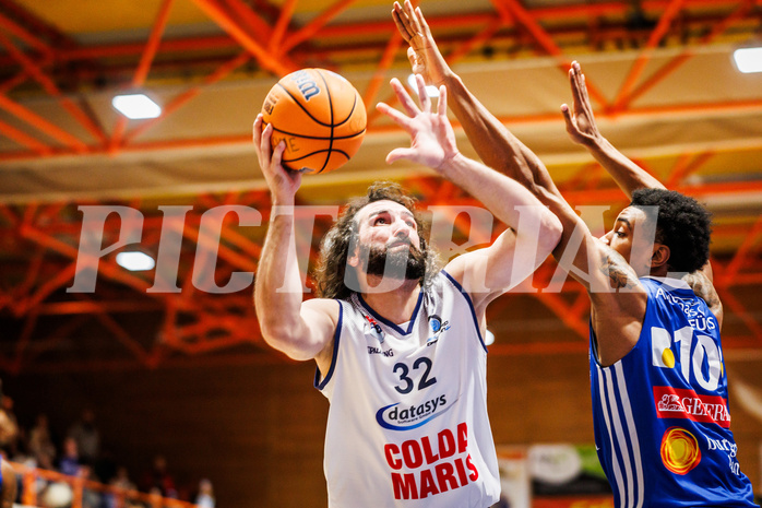 Basketball, win2day Basketball Superliga 2024/25, Grunddurchgang Runde 9, BBC Nord Dragonz, Oberwart Gunners, Sead Hadzifejzovic (32)
