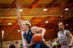 Basketball, win2day Basketball Superliga 2022/23, Grunddurchgang Runde 18, BBC Nord Dragonz, Vienna DC Timberwolves, Elias Wlasak (8)