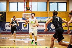 Basketball, Basketball Zweite Liga, Grunddurchgang 5.Runde, Basket Flames, Wörthersee Piraten, Justin Vallejo (25)