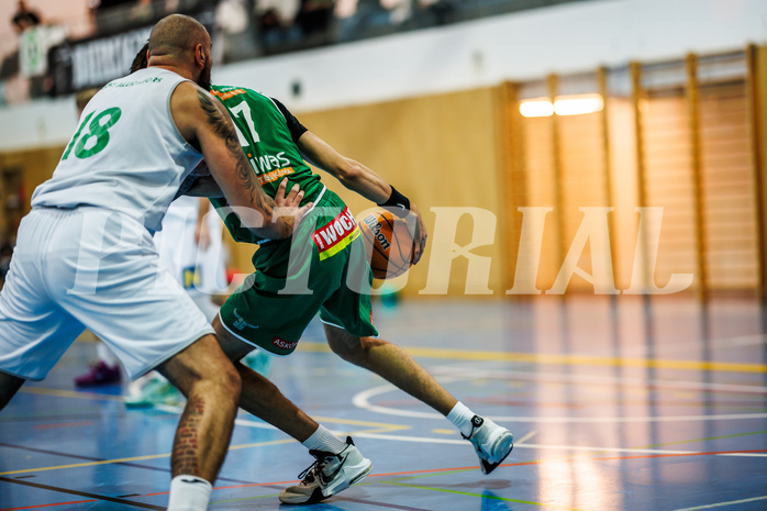 Basketball, Basketball Zweite Liga 2024/25, Grunddurchgang 11.Runde, UDW Alligators, Future Team Steiermark, Nebosja Dukic (18), Zalan Vincze (17)