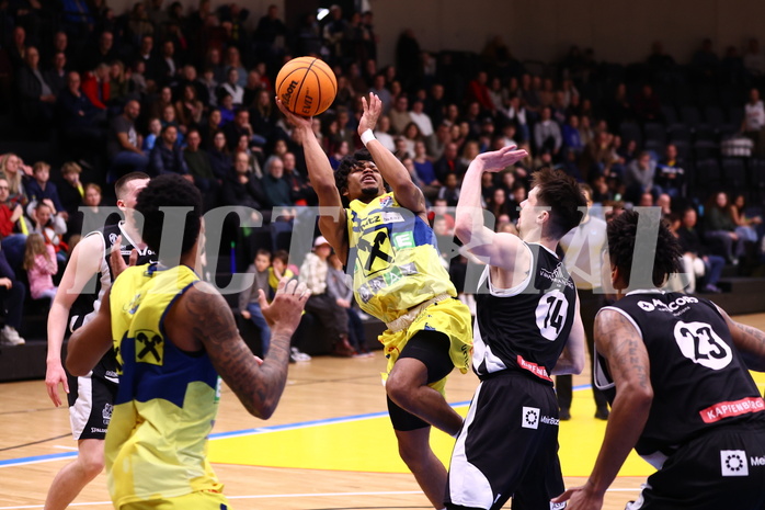 04.02.2024, Graz, Raiffeisen Sportpark Graz, Basketball Superliga 2023/24, Grunddurchgang, Runde 20, UBSC Raiffeisen Graz - OCS Capital Bulls 