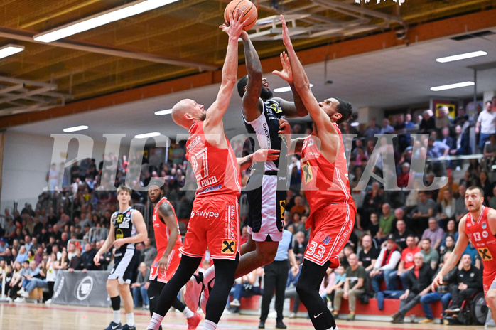 Basketball, Superliga 2024/25, Plazierungsrunde 5.Runde, Flyers Wels vs. Gmunden Swans,
