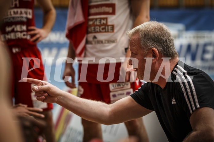 Basketball, ABL 2018/19, Playoff VF Spiel 2, Oberwart Gunners, BC Vienna, Luigi Gresta (Head Coach) Basketball, ABL 2018/19, Playoff VF Spiel 2, Oberwart Gunners, BC Vienna, Luigi Gresta (Head Coach)