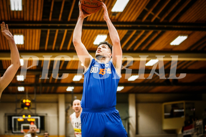 Basketball, Basketball Zweite Liga 2022/23, Playoff, Viertelfinale Spiel 2
, Mattersburg Rocks, BBU Salzburg, M. Rakic (15)