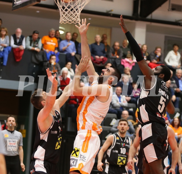 Basketball ABL 2018/19, Playoff VF Spiel 2 BK Dukes vs. Flyers Wels
Basketball ABL 2018/19, Playoff VF Spiel 2 BK Dukes vs. Flyers Wels