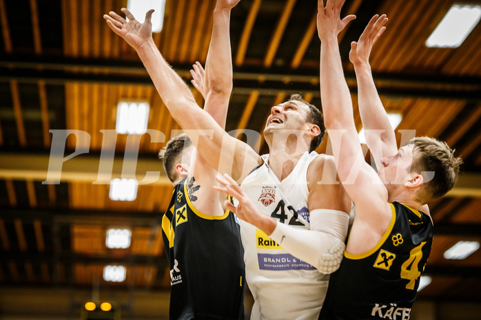 Basketball, Basketball Zweite Liga, Grunddurchgang 17.Runde, Mattersburg Rocks, Fürstenfeld Panthers, Fuad Memcic (42)