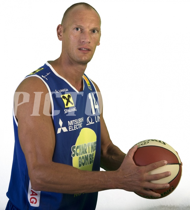 Basketball ABL 2017/18, Media


