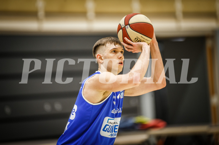 Basketball, bet-at-home Basketball Superliga 2019/20, Platzierungsrunde 3.Runde, SKN St. Pölten Basketball, Oberwart Gunners, Jonathan Knessl (12)