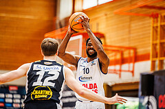 Basketball, win2day Basketball Superliga 2024/25, Playoffs Halbfinale 4. Spiel
, BBC Nord Dragonz, Gmunden Swans, Austen Awosika (10)