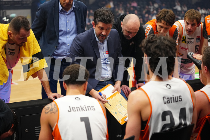 Basketball Austria Cup 2025, Final Four, Semifinale, Klosterneuburg vs. Traiskirchen