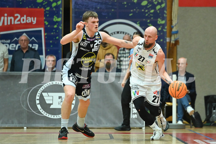 Basketball, Superliga 2023/24, Grunddurchgang 14. Runde, Flyers Wels vs. Gmunden,
