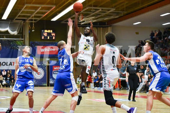 Win2Day Basketball Superliga 2022/23, Grunddurchgang. 10.Runde Flyers Wels vs. Oberwart Gunners,
