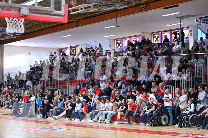 Basketball Superliga 2024/25, Playoff, Viertelfinale Spiel 1, Flyers Wels vs BBC Nord Dragonz,
