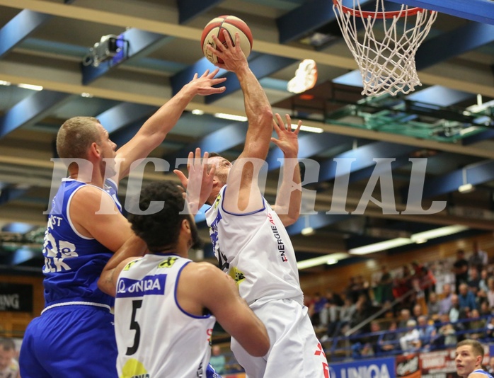 Basketball Basketball Superliga 2019/20, Grunddurchgang 2.Runde Gmunden Swans vs. Oberwart Gunners
Basketball Basketball Superliga 2019/20, Grunddurchgang 2.Runde Gmunden Swans vs. Oberwart Gunners