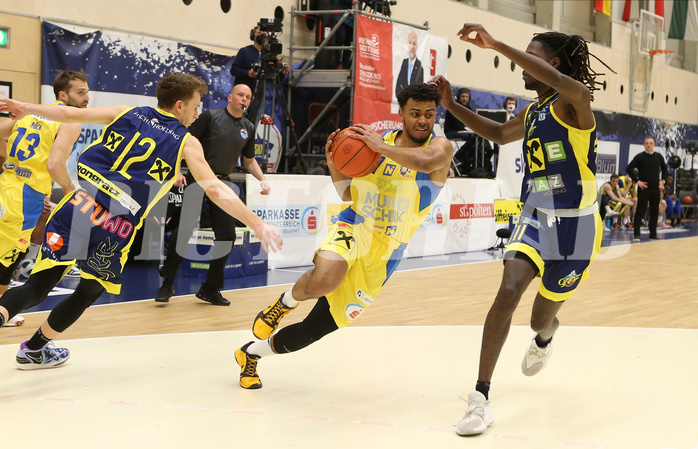 Basketball Superliga 2021/22, 7.Plazierungsrunde SKN St.Pölten vs. UBSC Graz


