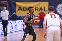 Basketball Basketball Superliga 2019/20, Grunddurchgang 15.Runde Runde Traiskirchen Lions  vs. Flyers Wels
