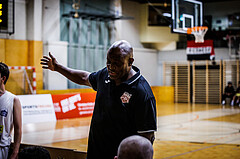 Basketball, Basketball Zweite Liga 2022/23, Grunddurchgang 1.Runde, Mattersburg Rocks, Basket Flames, James WILLIAMS (Headcoach)