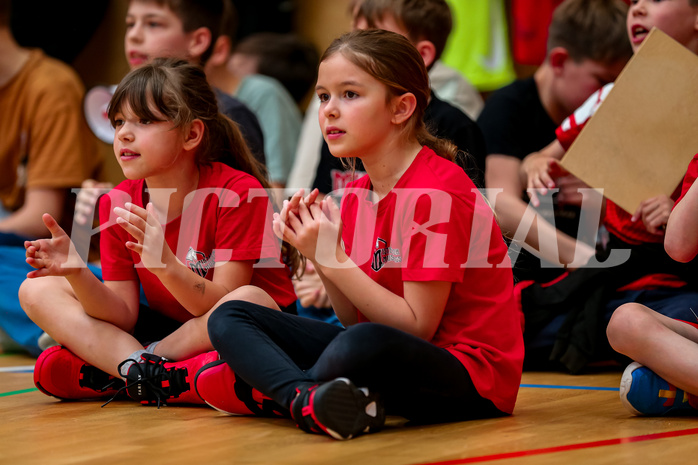 Basketball Zweite Liga 2023/24, Playoff, Finale Spiel 3 Mistelbach Mustangs vs. Union Deutsch Wagram
Basketball Zweite Liga 2023/24, Playoff, Finale Spiel 3 Mistelbach Mustangs vs. Union Deutsch Wagram